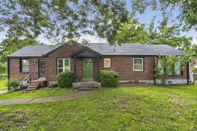 Main picture of 214 Blanchard Pl