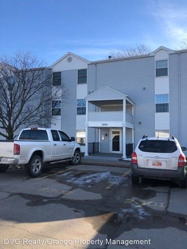 Main picture of 2809 Macineery Dr