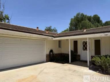 Main picture of 1145 Putter Ave