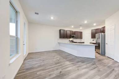 Main picture of 2844 Grand Anse Dr