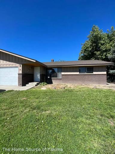 Main picture of 4215 W Prasch Ave