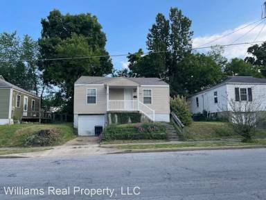 Main picture of 802 E 5th St