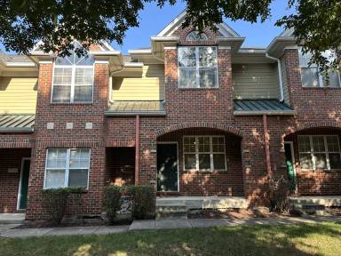 Main picture of 222 S Torrence St