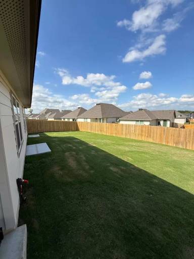 Main picture of 146 Ellenora Dr