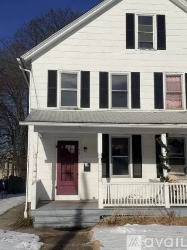 Main picture of 55 Walnut St