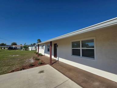 Main picture of 5253 Collins Dr