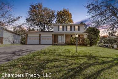 Main picture of 114 Applewood Ct