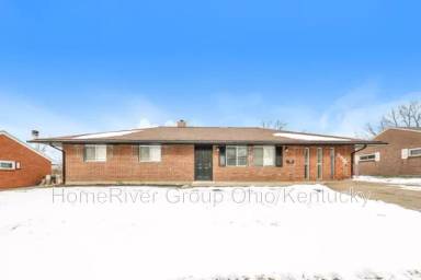 Main picture of 5581 Shady Oak St