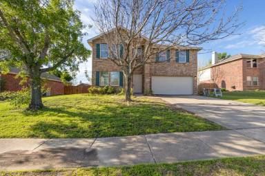 Main picture of 1307 Summerdale Ln