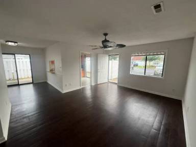 Main picture of 1411 Turkey Ridge Rd