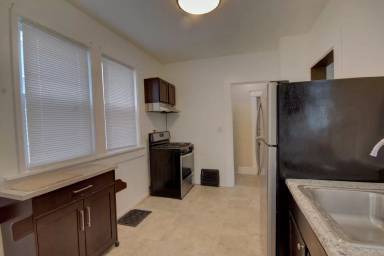 Main picture of 908 N Harrison St