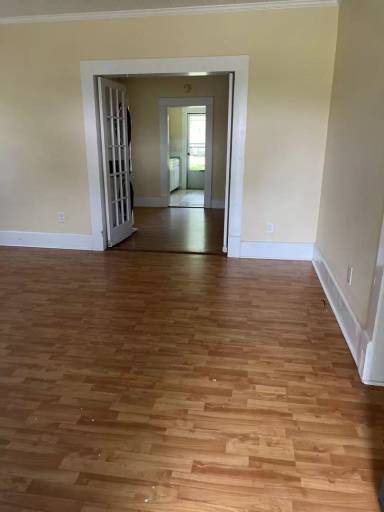 Main picture of 5362 Smith St