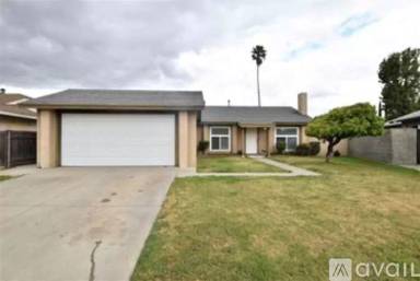Main picture of 2442 S Pinehurst Pl