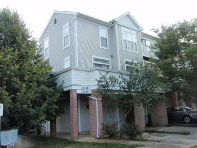 Main picture of 18102 Royal Bonnet Cir