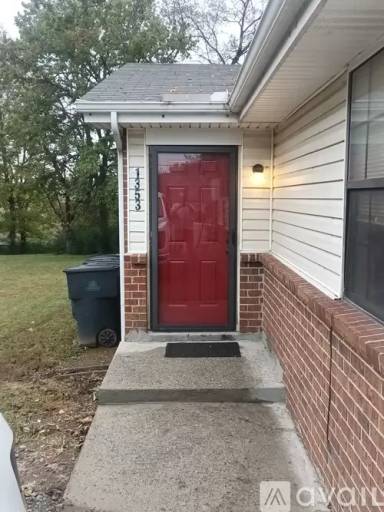 Main picture of 1353 Stratford Ave