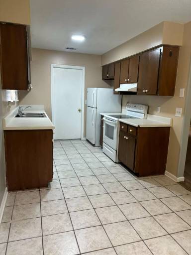 Main picture of 829 Alliegood Ave