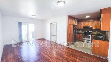 Main picture of 1459 MacArthur Blvd