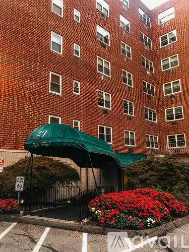 Main picture of Hyde Park Condos