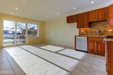 Main picture of 2848 W 15th St