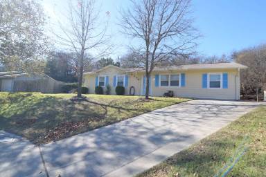 Main picture of 2004 Jossie Cir