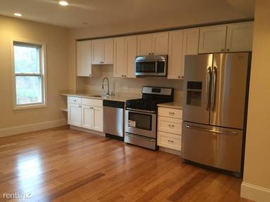 Main picture of 722 Saratoga St