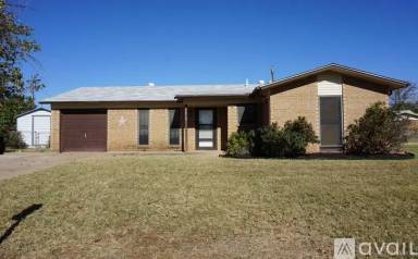 Main picture of 4610 N Eden Hills Cir