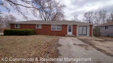 Main picture of 5047 N Fremont Ave