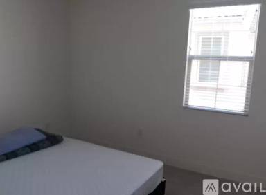 Main picture of 10536-92 Trill Way