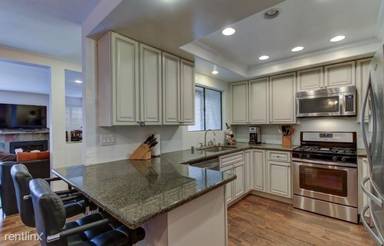 Main picture of 58 Suydam St