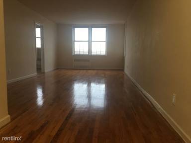 Main picture of 224 Jamaica Ave