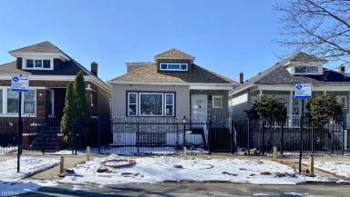 Main picture of 8330 S Essex Ave