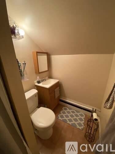 Main picture of 2 Fuller Pl