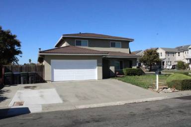 Main picture of 401 Marina Blvd