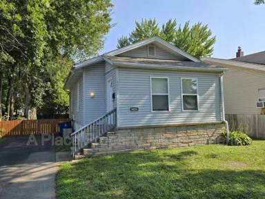 Main picture of 9429 Baltimore Ave