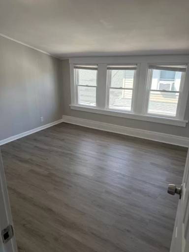 Main picture of 23 Brighton Ave