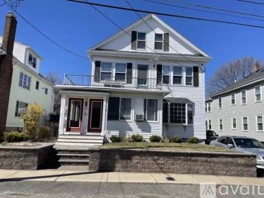 Main picture of 17 Hosmer St