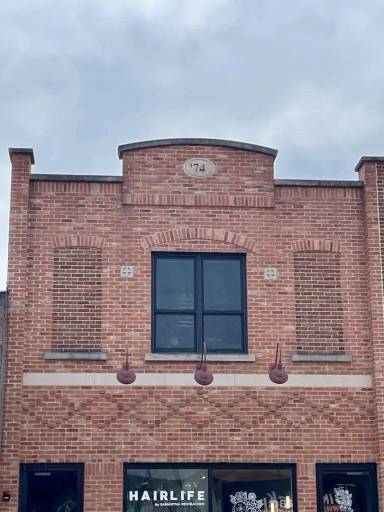Main picture of 56 1/2 Main St