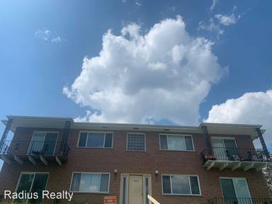 Main picture of 10235 Chaucer Ave