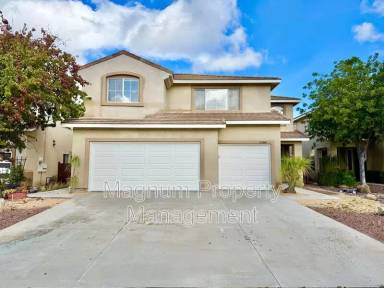 Main picture of 23664 Groveland Pl