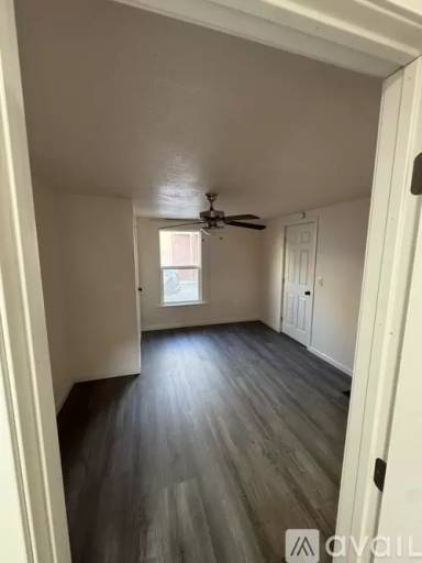 Main picture of 633 B St