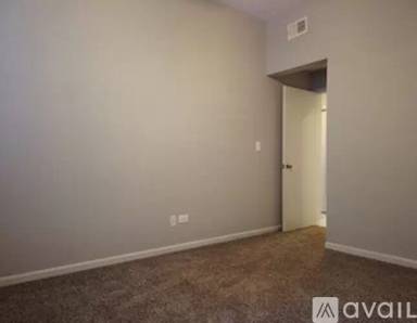 Main picture of 617 W Drummond