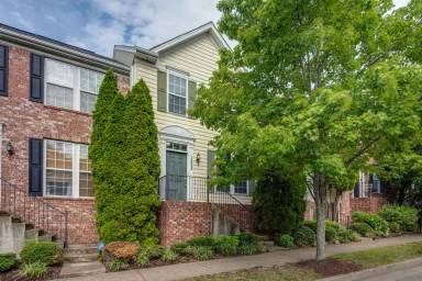 Main picture of 7850 Heaton Way