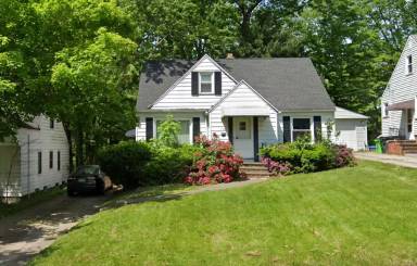 Main picture of 1592 Sheffield Rd