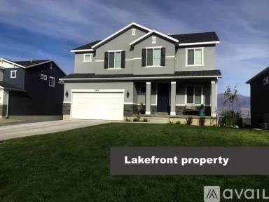 Main picture of 2672 S Shorewood Dr