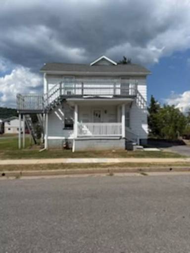 Main picture of 625 E Church St