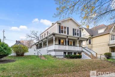 Main picture of 1631 N Astor St