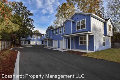 Main picture of 2600 SW 35th Pl