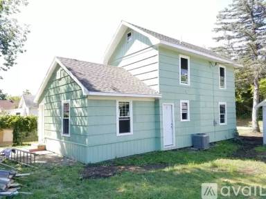 Main picture of 2872 Delaware Ave