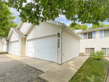 Main picture of 4850 10th Ave SW