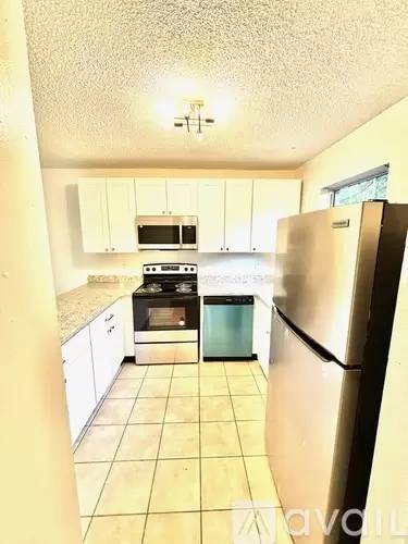 Main picture of 99 S 3rd St
